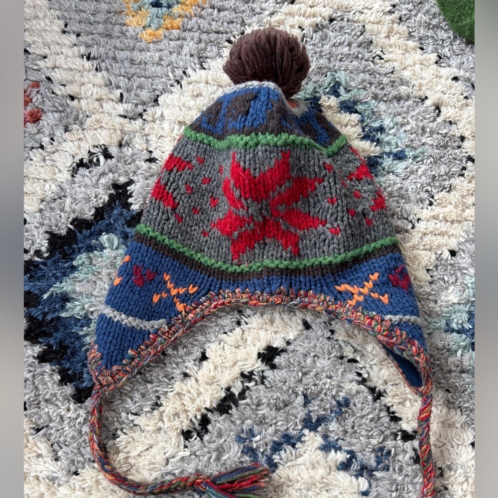 American Eagle fleece lined knit winter hat